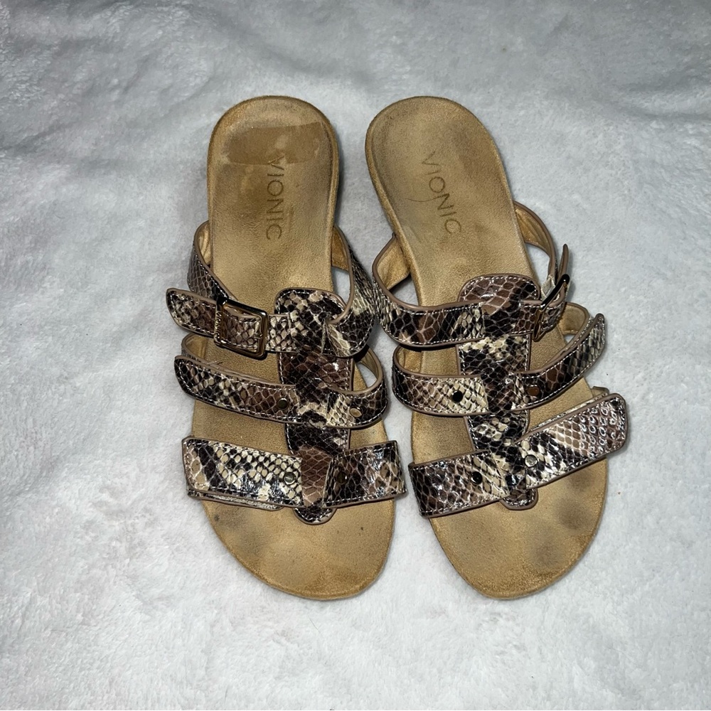Vionic Wedge Sandals Adjustable Triple Strap Natu… - image 3